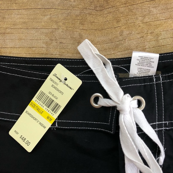 NWT Tommy Bahama Black Board Shorts Size Medium - Picture 6 of 6
